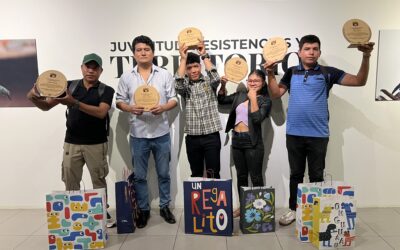 Inauguran la muestra fotográfica “Juventud, Resistencias y Territorio” premiando al talento joven.