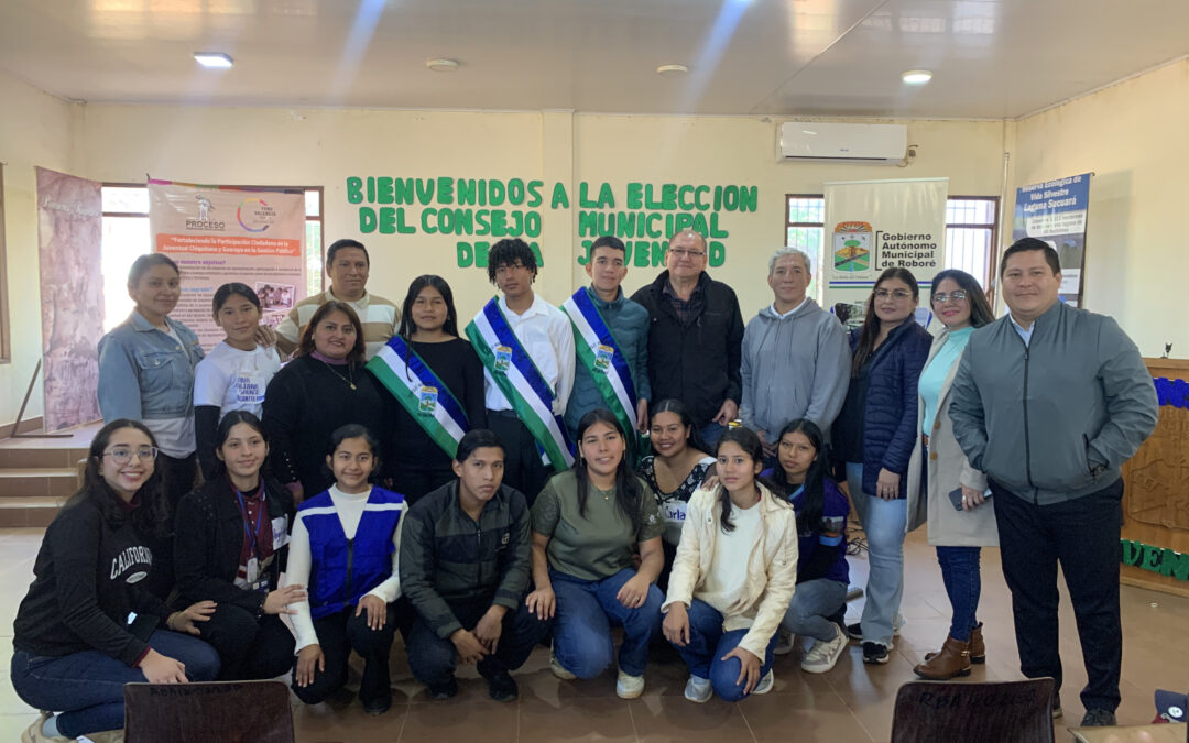 Jóvenes eligen a la Nueva Mesa Directiva del Consejo Municipal de la Juventud de Roboré